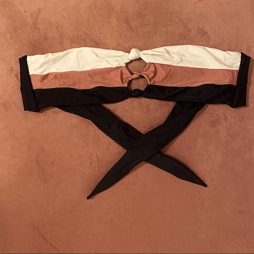 PilyQ strapless bikini top